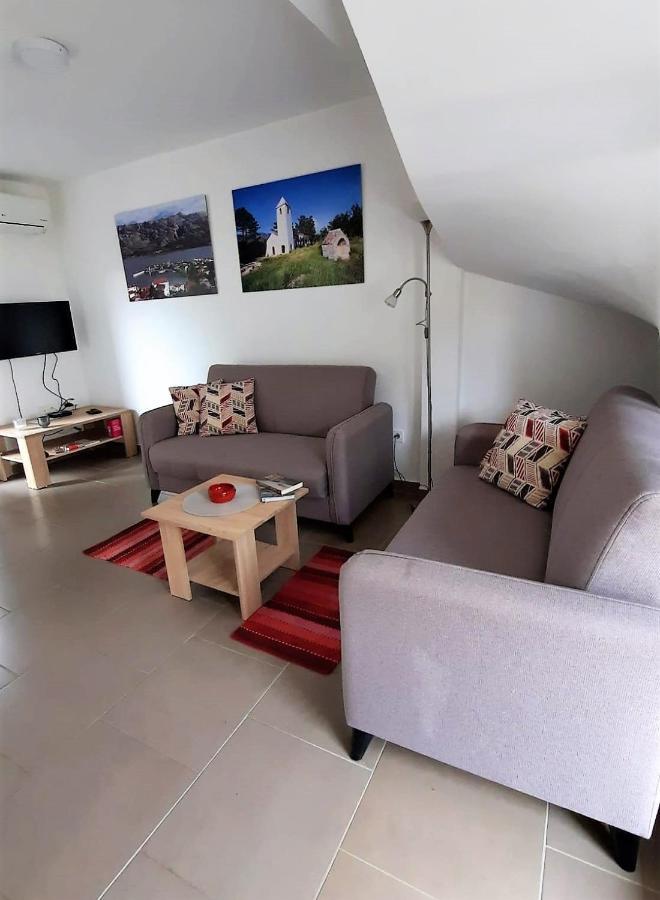 Apartment Paklina สตารีกราด-ปาเคลนีซา ภายนอก รูปภาพ